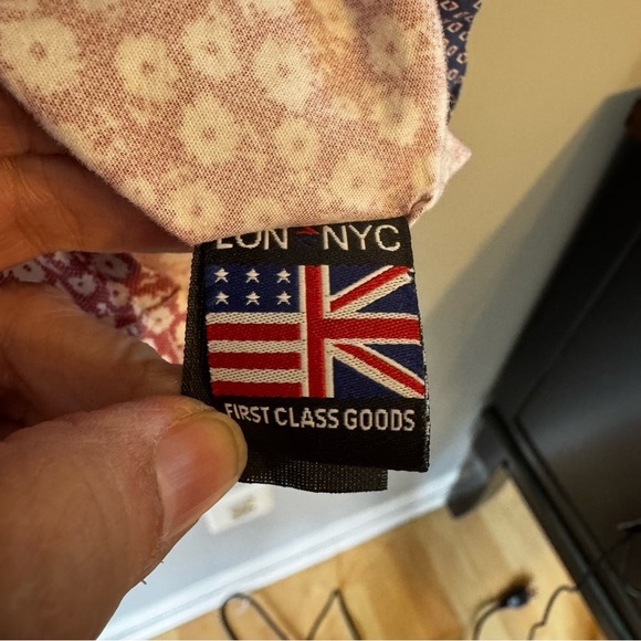 LON NYC Men’s Button Up Floral Print  Light Burgundy Camp Top Sz US L - Picture 7 of 8